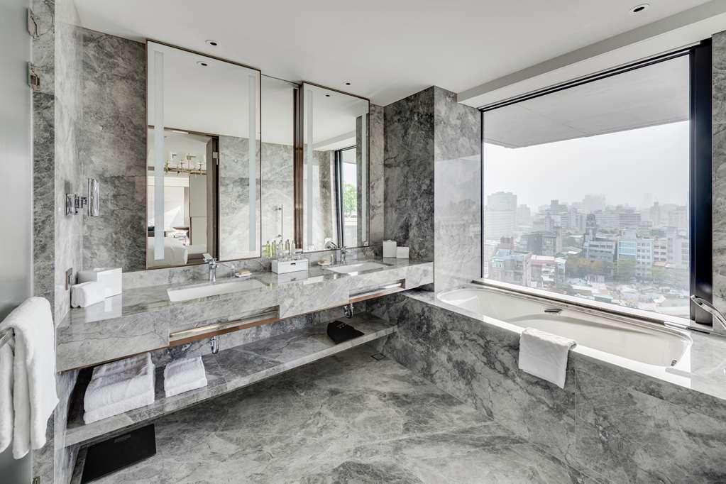 Doubletree By Hilton Taipei Zhongshan Szoba fotó
