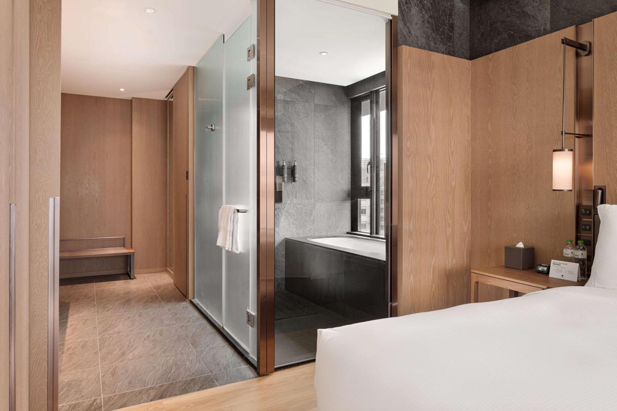 Doubletree By Hilton Taipei Zhongshan Kültér fotó