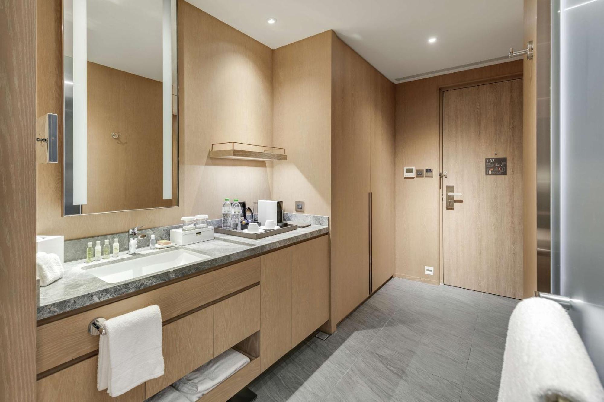 Doubletree By Hilton Taipei Zhongshan Kültér fotó